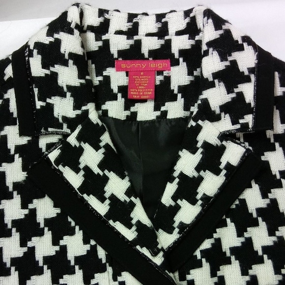 SOLD - Sunny Leigh Houndstooth Blazer - Picture 3 of 3